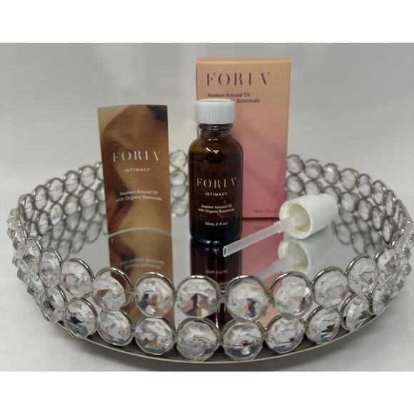 Foria Breast Oil with Organic Botanicals 2 fl oz New In Box~Sealed~See Pictures